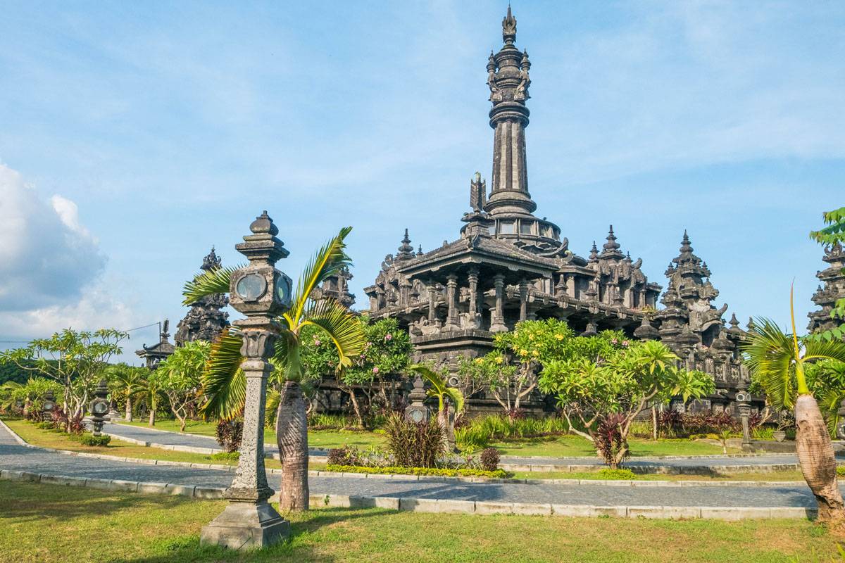 Amazing Bali With Magical Malaysia